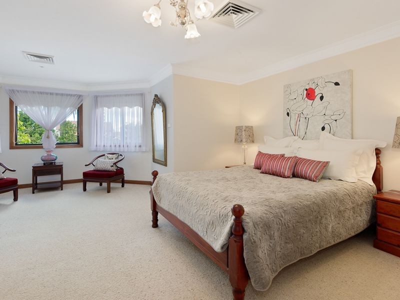 31 Addison Avenue, Roseville NSW 2069