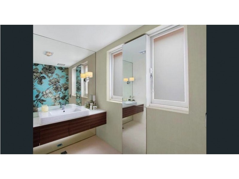 2/195 Falcon Street, Neutral Bay NSW 2089