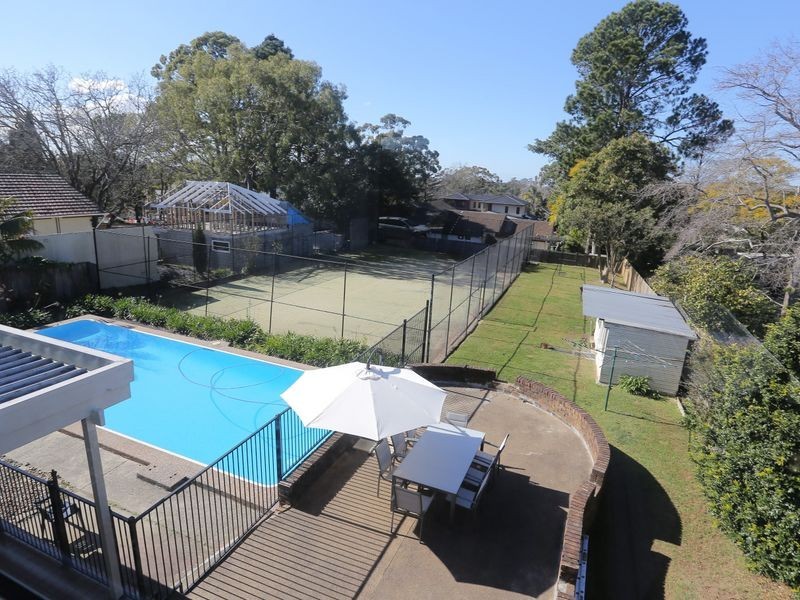 . ., St Ives NSW 2075