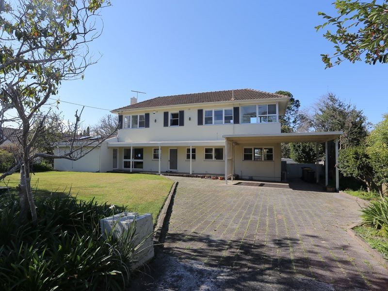 . ., St Ives NSW 2075