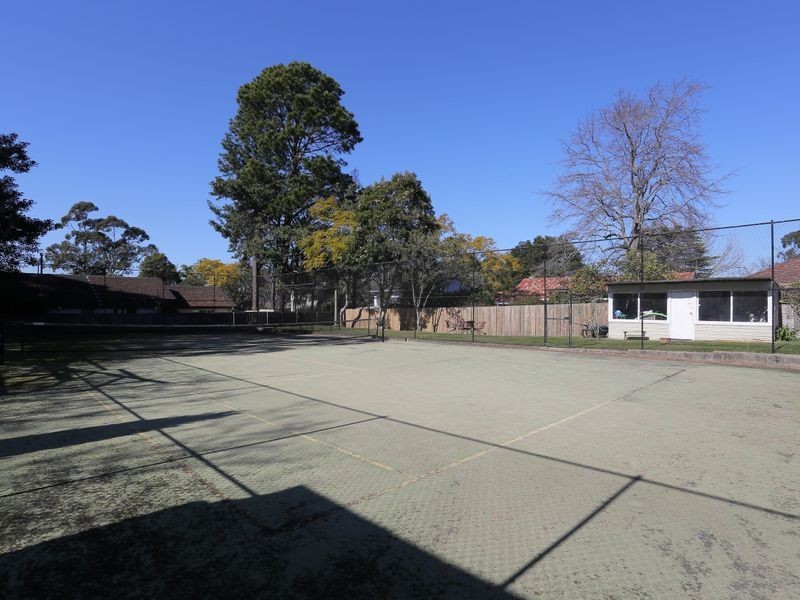 . ., St Ives NSW 2075