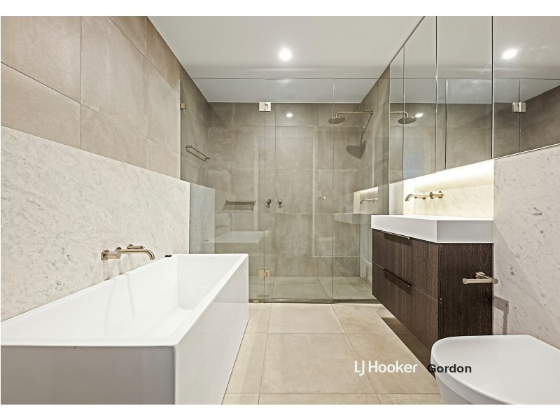 18/52 Eastern Valley Way, Northbridge NSW 2063