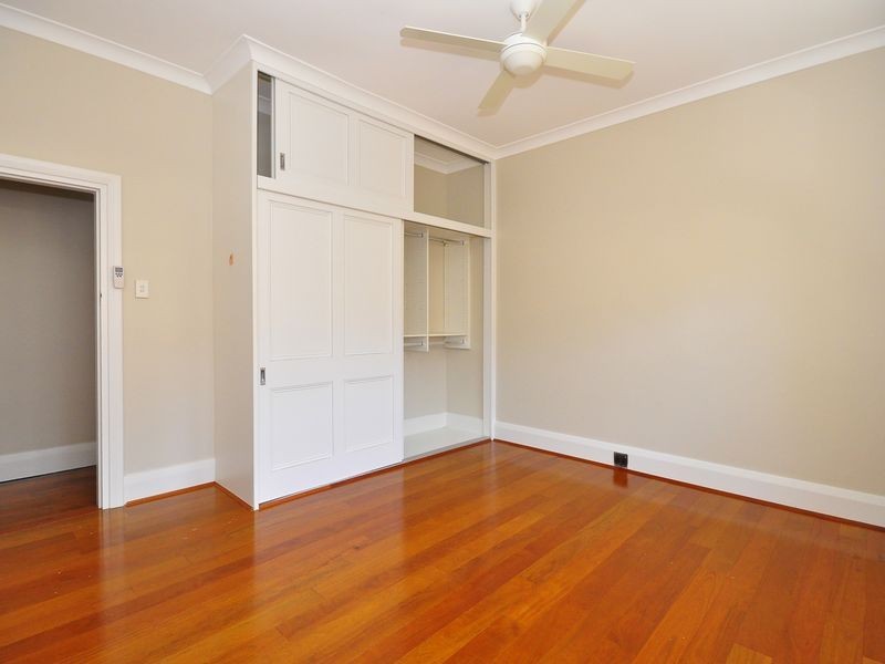 20 Woodlands Ave, Pymble NSW 2073