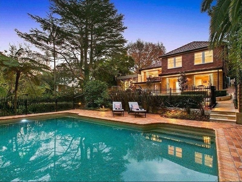 5 Carnarvon Road, Roseville NSW 2069