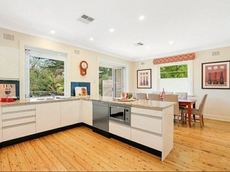 5 Carnarvon Road, Roseville NSW 2069