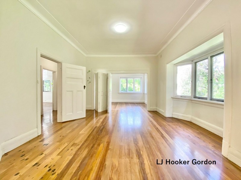 8 Station Street, Pymble NSW 2073