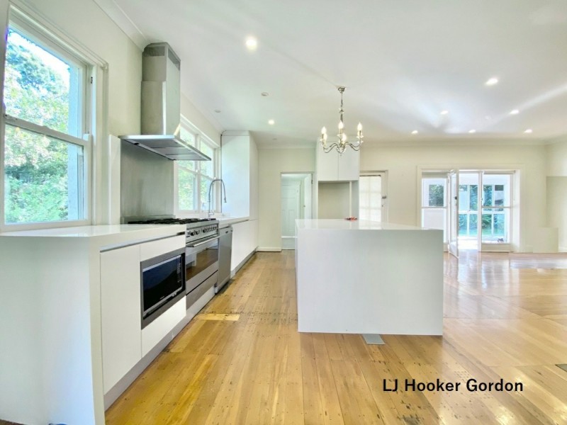 8 Station Street, Pymble NSW 2073