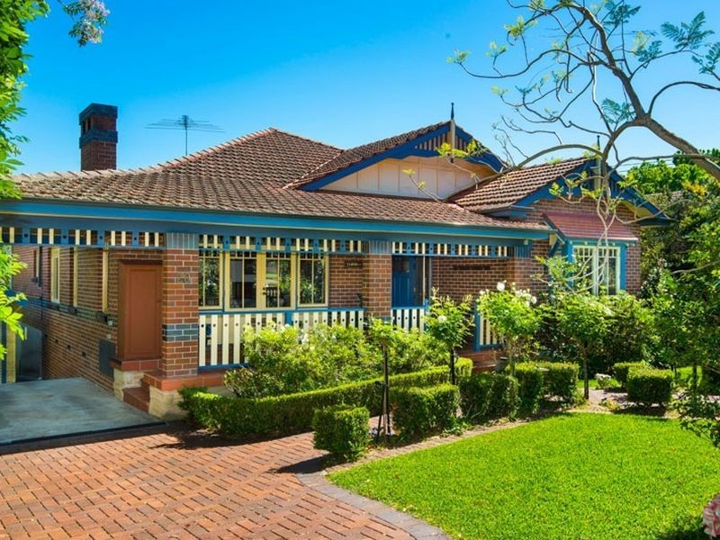 20 Addison Avenue, Roseville NSW 2069