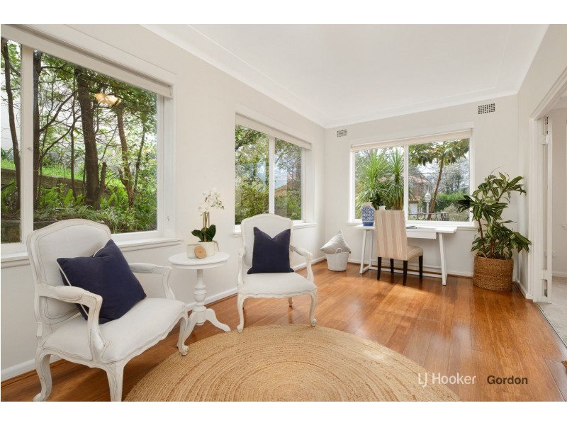 6 Laing Ave, Killara NSW 2071