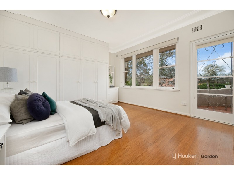 6 Laing Ave, Killara NSW 2071