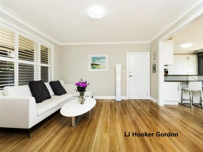 7 Lowana Ave, Roseville NSW 2069