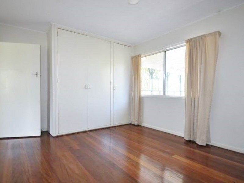 6 Kurrajong Street, Woodridge QLD 4114