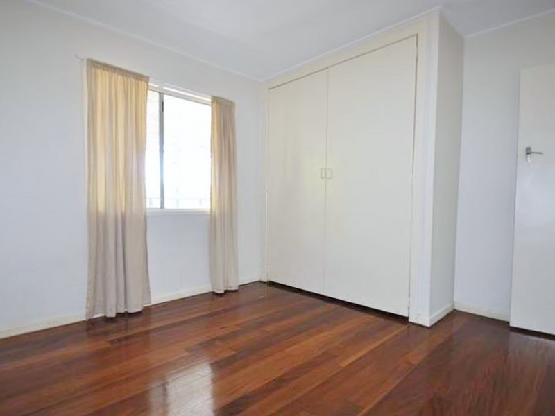 6 Kurrajong Street, Woodridge QLD 4114