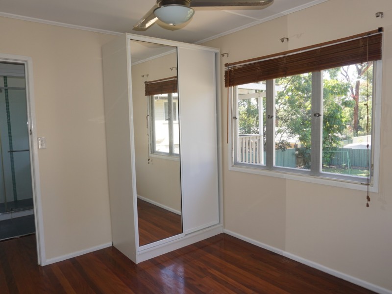 12 Jellicoe Street, Loganlea QLD 4131