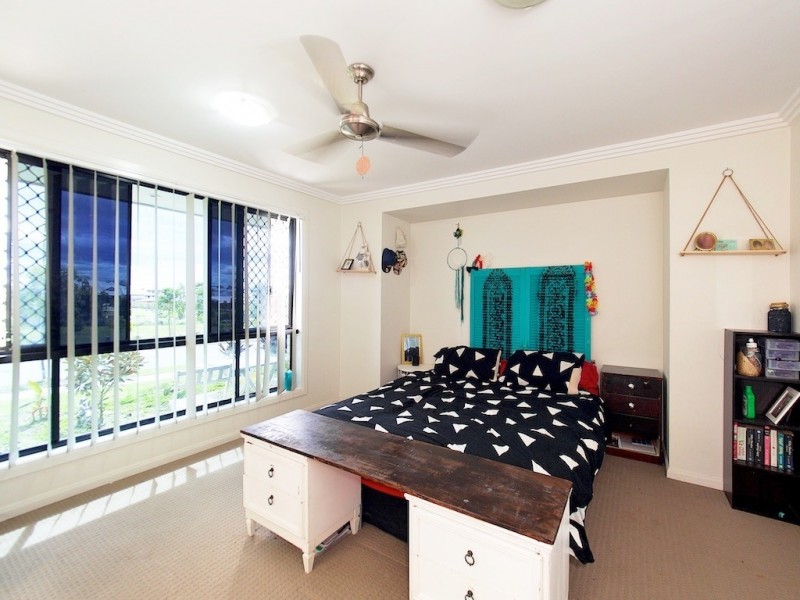 3 Automnfield Avenue, Yarrabilba QLD 4207