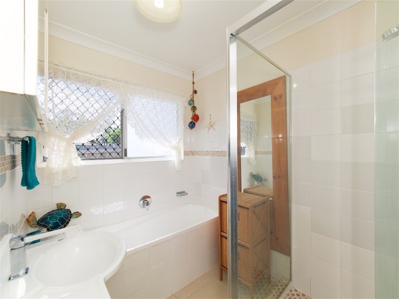 37 Valencia Way, Slacks Creek QLD 4127