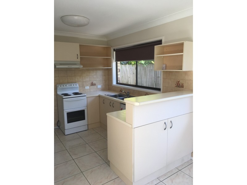 12 Willoughby Crescent, Springwood QLD 4127