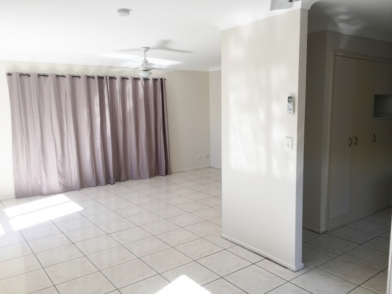 12 Willoughby Crescent, Springwood QLD 4127