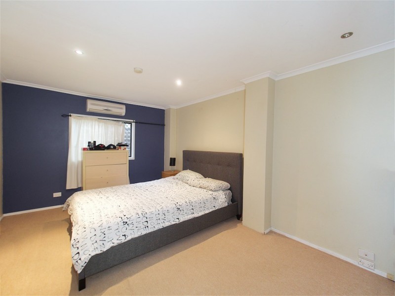 7 Morgan Court, Springwood QLD 4127
