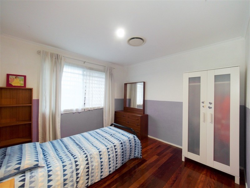 7 Morgan Court, Springwood QLD 4127
