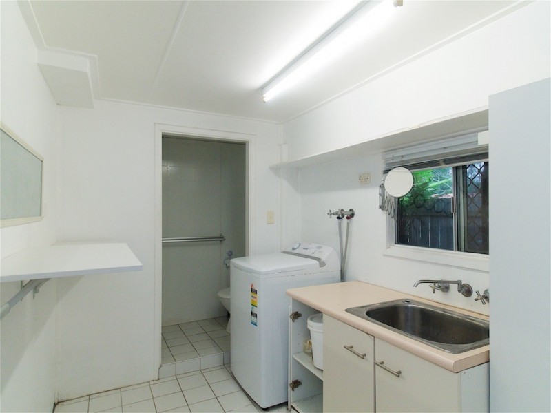 7 Morgan Court, Springwood QLD 4127
