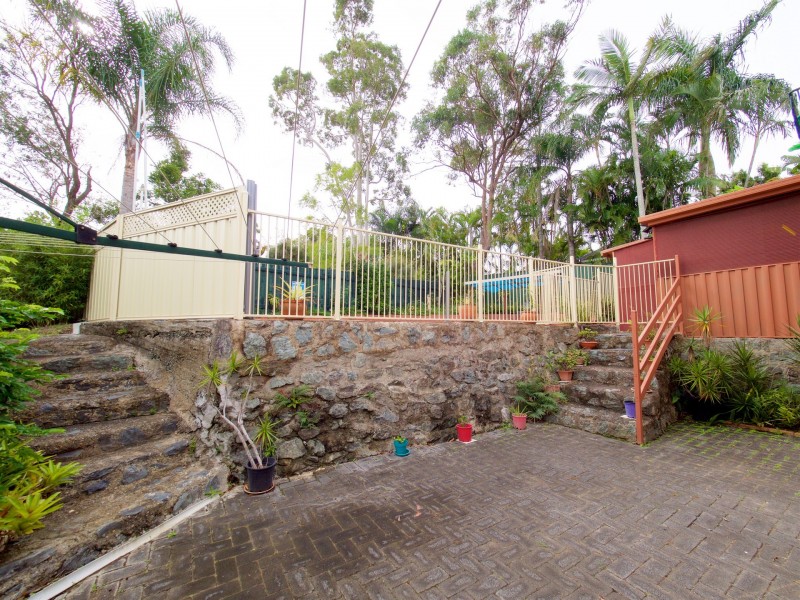 195 Plantain Road, Shailer Park QLD 4128