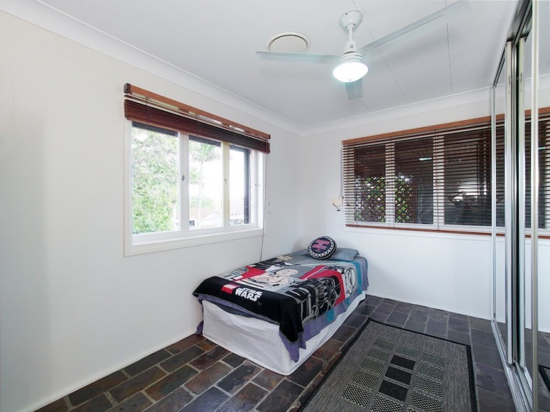 4 Floyd Street, Woodridge QLD 4114