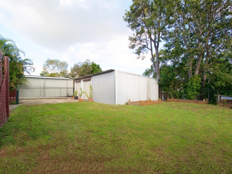 4 Floyd Street, Woodridge QLD 4114