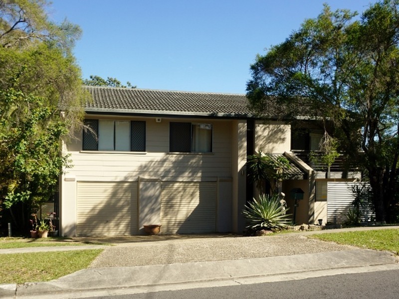 25 Barbaralla Drive, Springwood QLD 4127