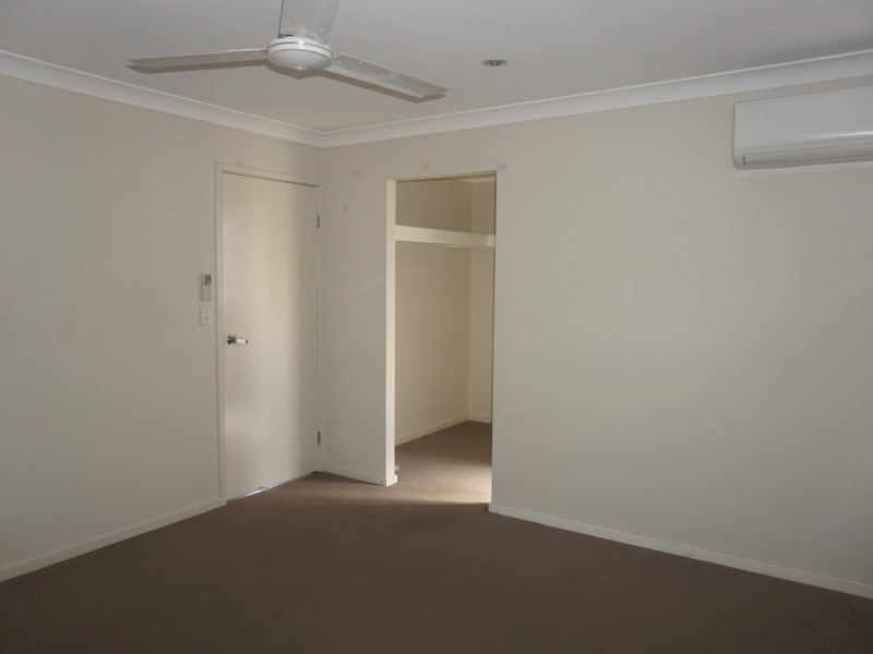 27 Moondarra Street, Pimpama QLD 4209