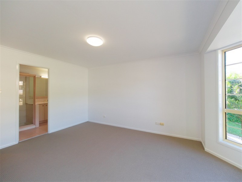 165 Koolan Crescent, Shailer Park QLD 4128