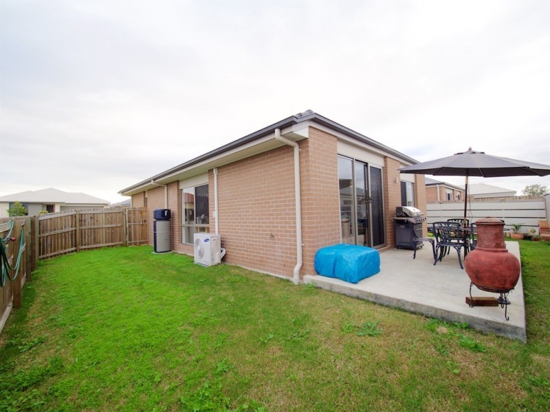 9 Copal Drive, Logan Reserve QLD 4133