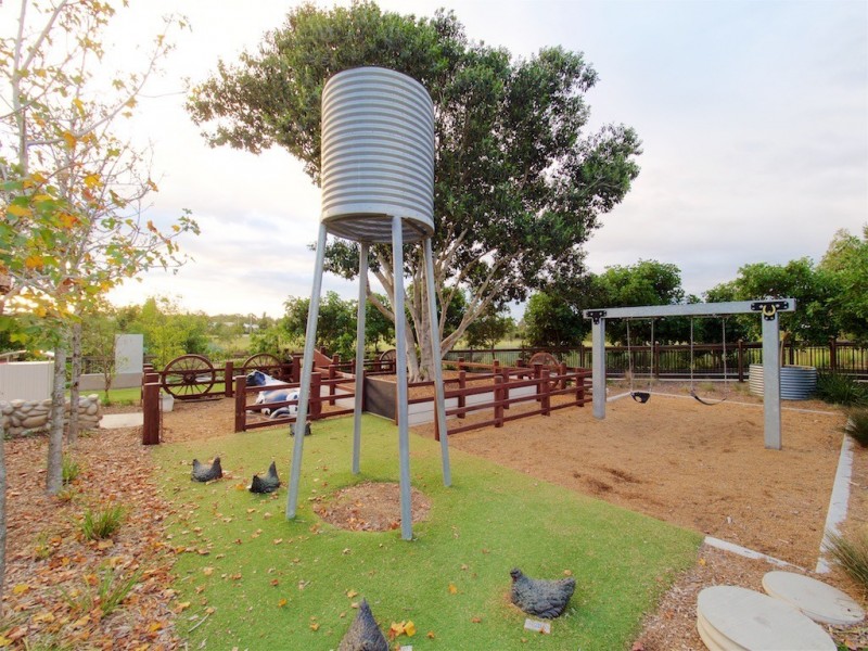 9 Copal Drive, Logan Reserve QLD 4133