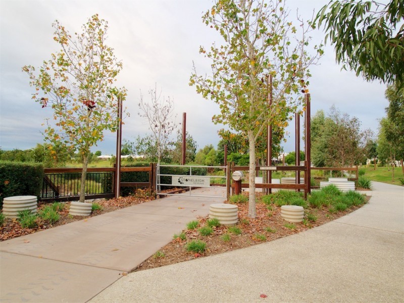 9 Copal Drive, Logan Reserve QLD 4133