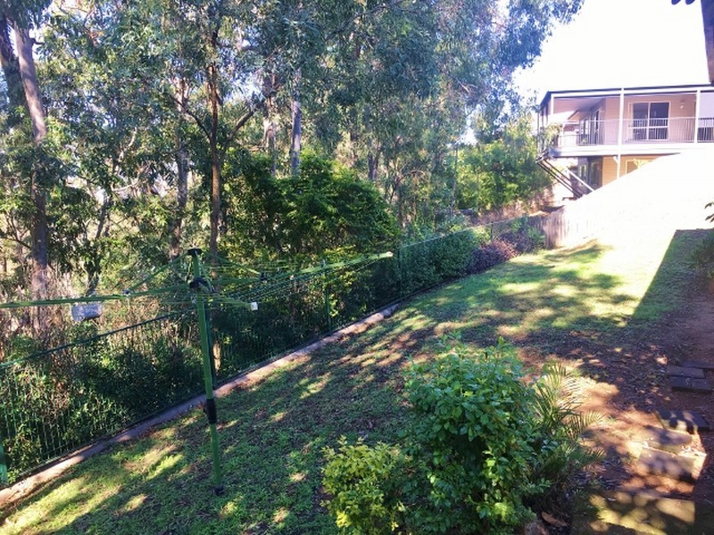 28 Bayview drive, Tanah Merah QLD 4128