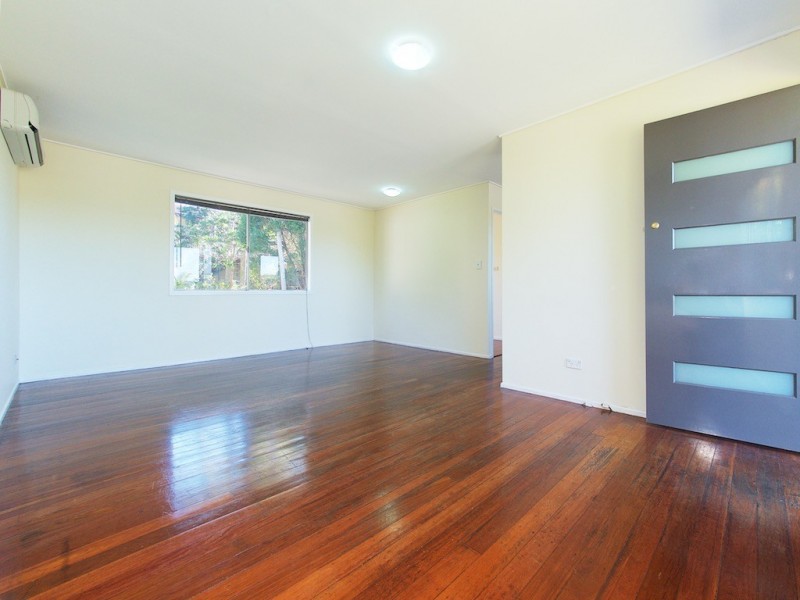 5 Licola Street, Woodridge QLD 4114