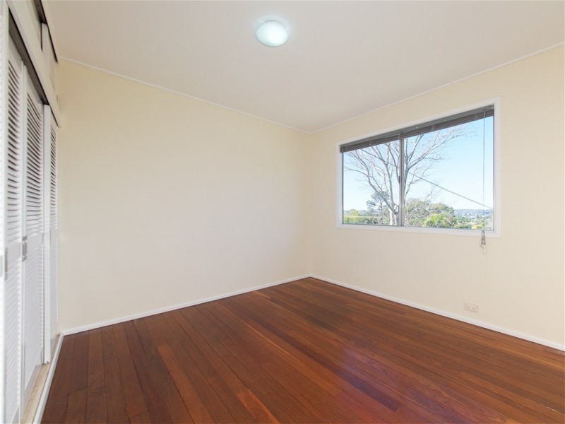 5 Licola Street, Woodridge QLD 4114
