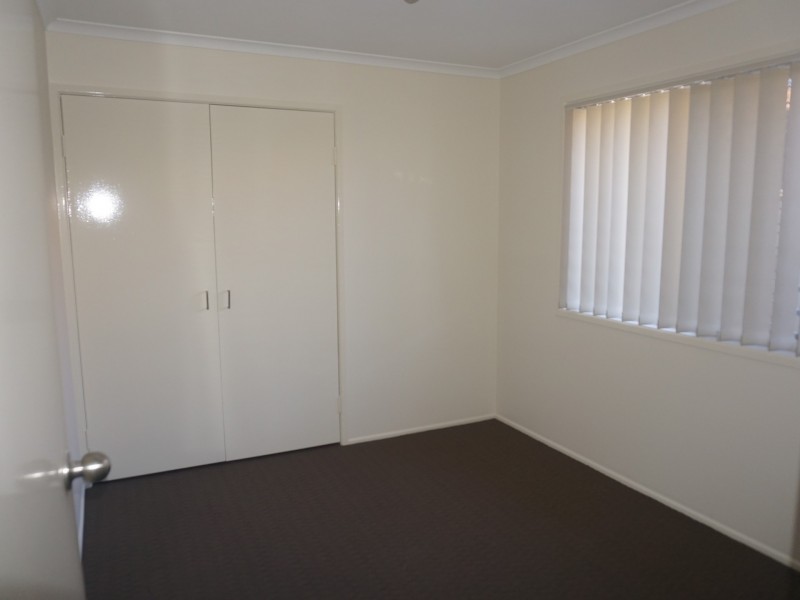 24 Yeates Crescent, Meadowbrook QLD 4131