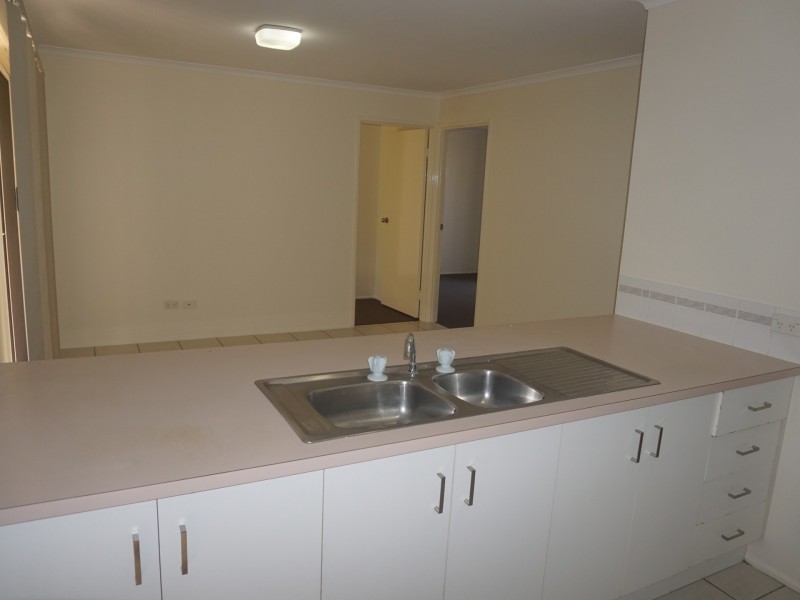 24 Yeates Crescent, Meadowbrook QLD 4131