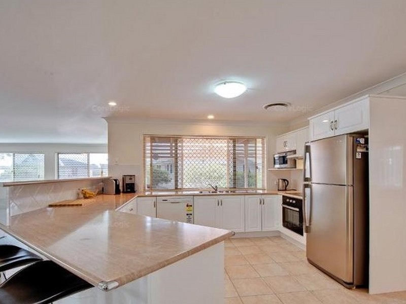 12 The Heights, Underwood QLD 4119