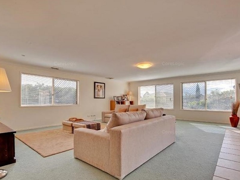 12 The Heights, Underwood QLD 4119