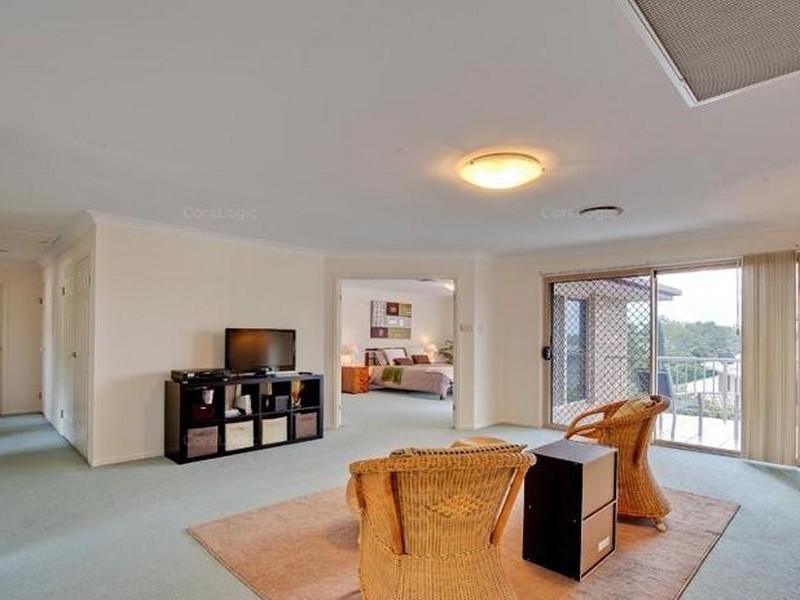 12 The Heights, Underwood QLD 4119