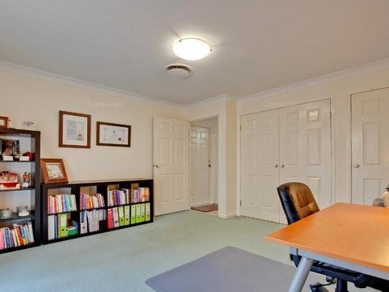12 The Heights, Underwood QLD 4119