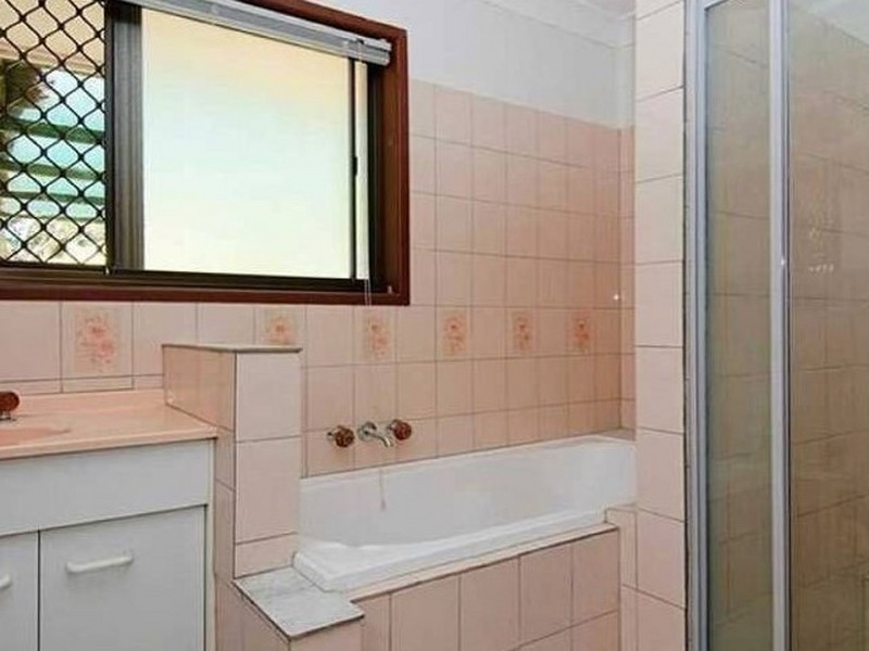 46 Paradise Road, Slacks Creek QLD 4127