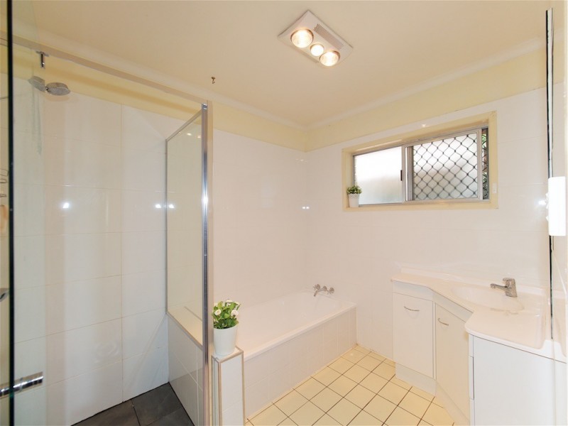 11 Visser Court, Rochedale South QLD 4123