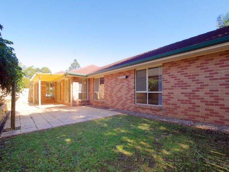 15 Michael Lynagh Drive, Daisy Hill QLD 4127