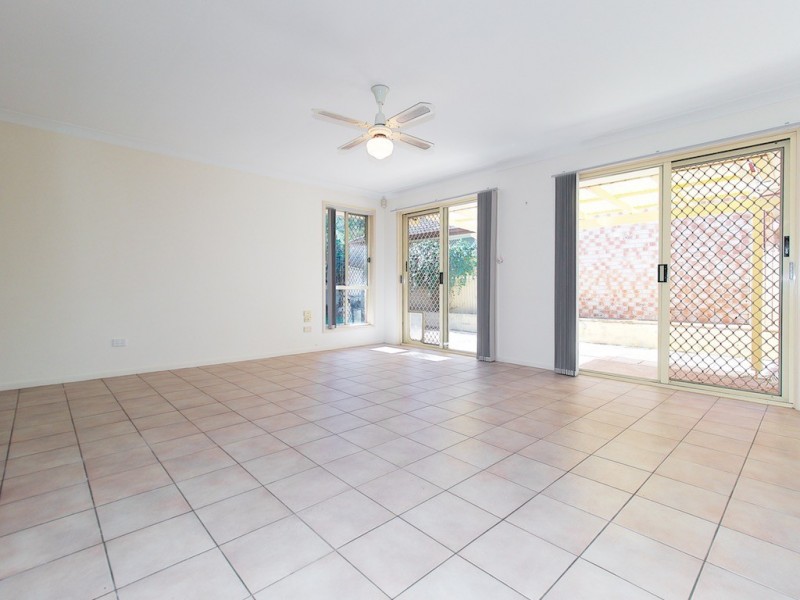 15 Michael Lynagh Drive, Daisy Hill QLD 4127