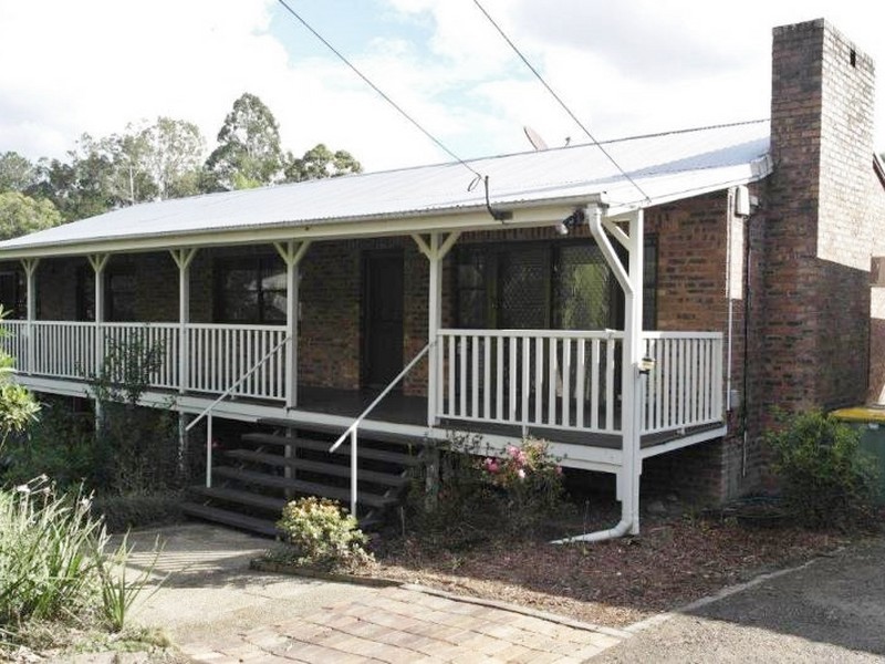 15 Norton Drive, Shailer Park QLD 4128