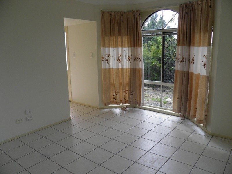 8 Belleview Place, Underwood QLD 4119