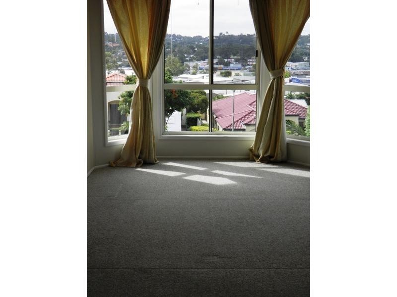 8 Belleview Place, Underwood QLD 4119